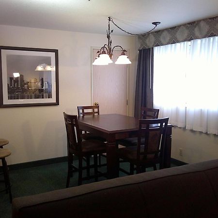 Best Western Alderwood Lynnwood Exterior photo