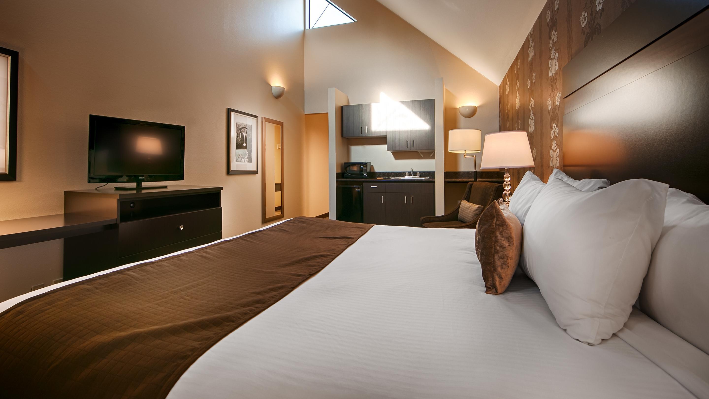 Best Western Alderwood Lynnwood Exterior photo