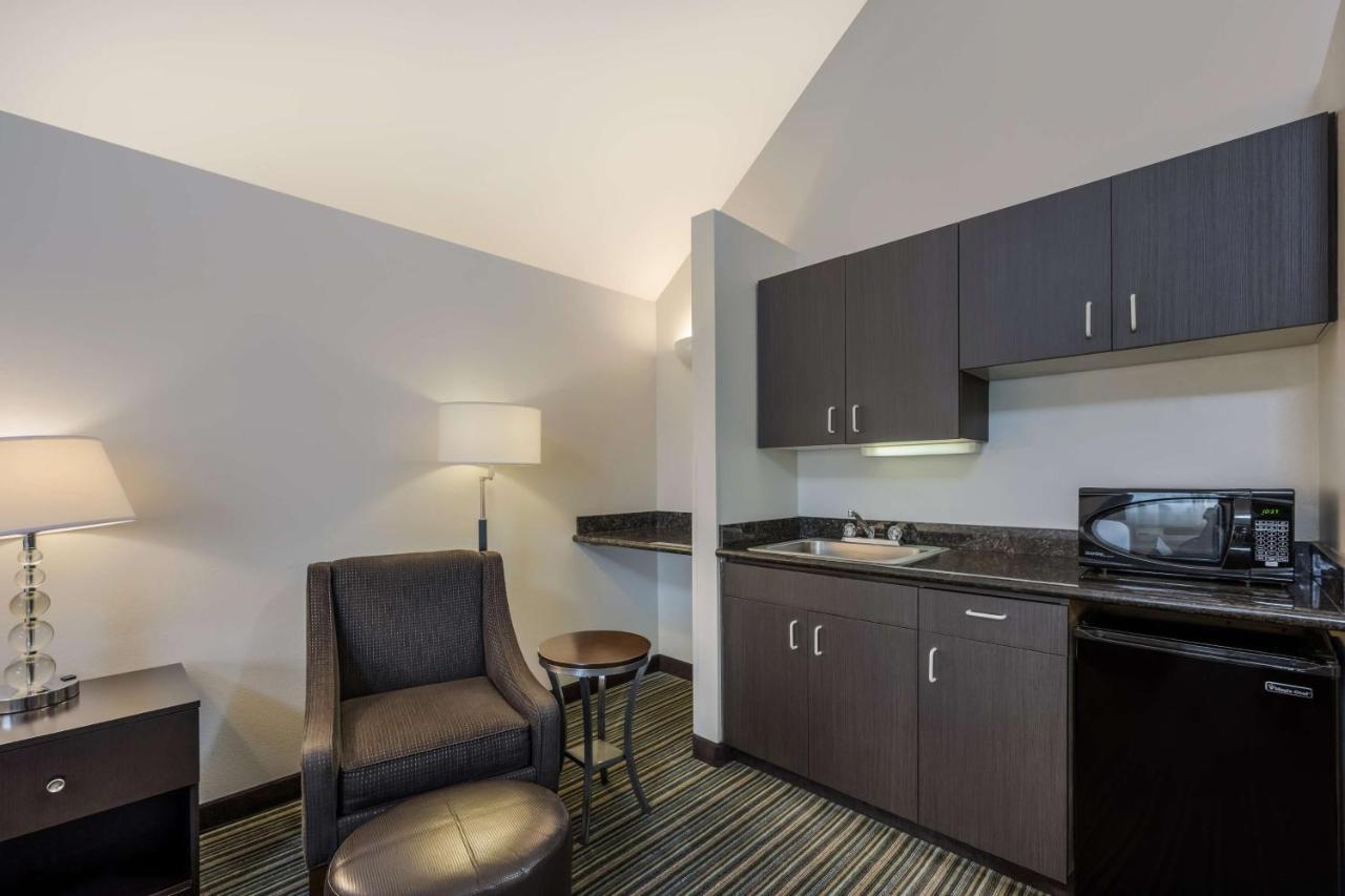 Best Western Alderwood Lynnwood Exterior photo