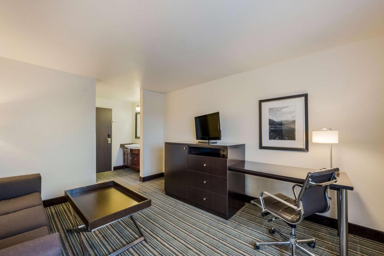 Best Western Alderwood Lynnwood Exterior photo