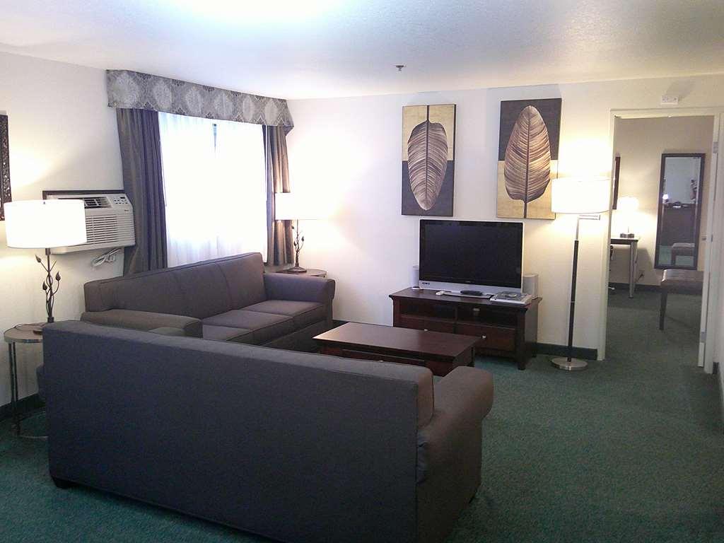 Best Western Alderwood Lynnwood Room photo