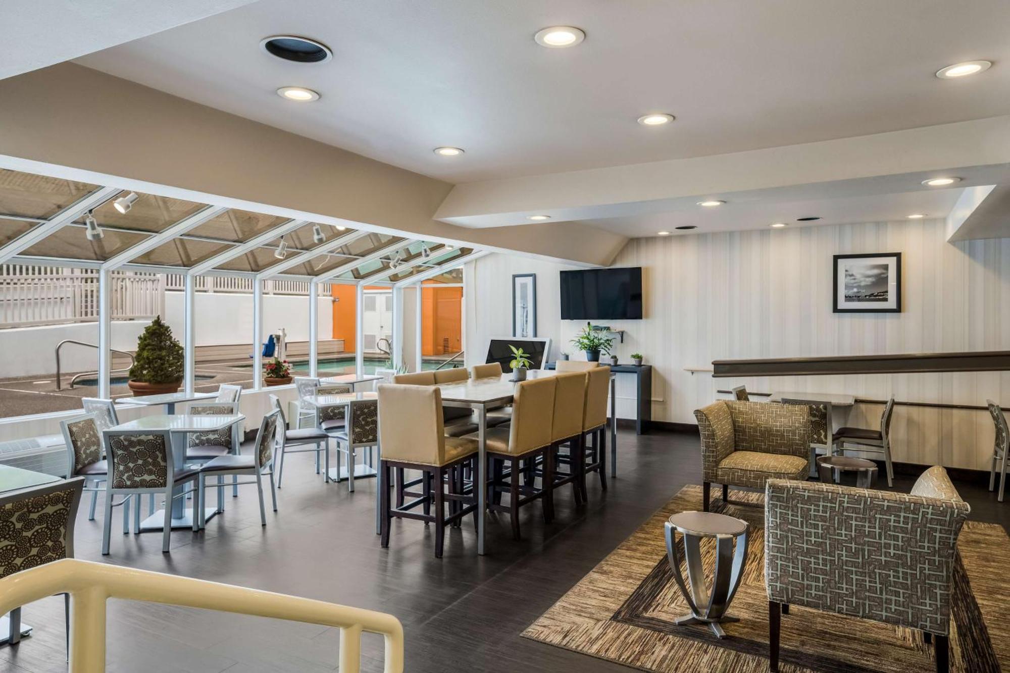 Best Western Alderwood Lynnwood Exterior photo