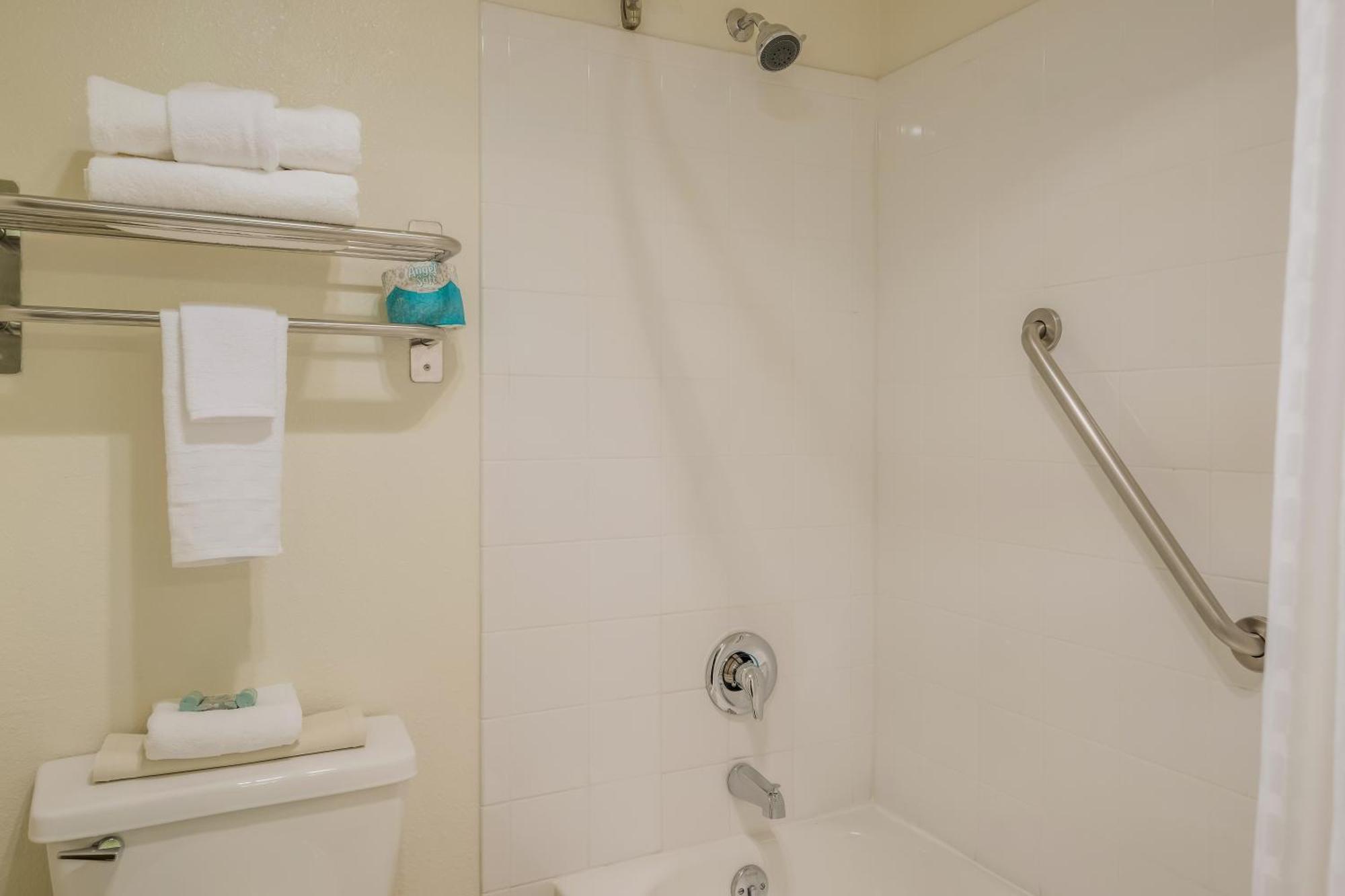 Best Western Alderwood Lynnwood Exterior photo
