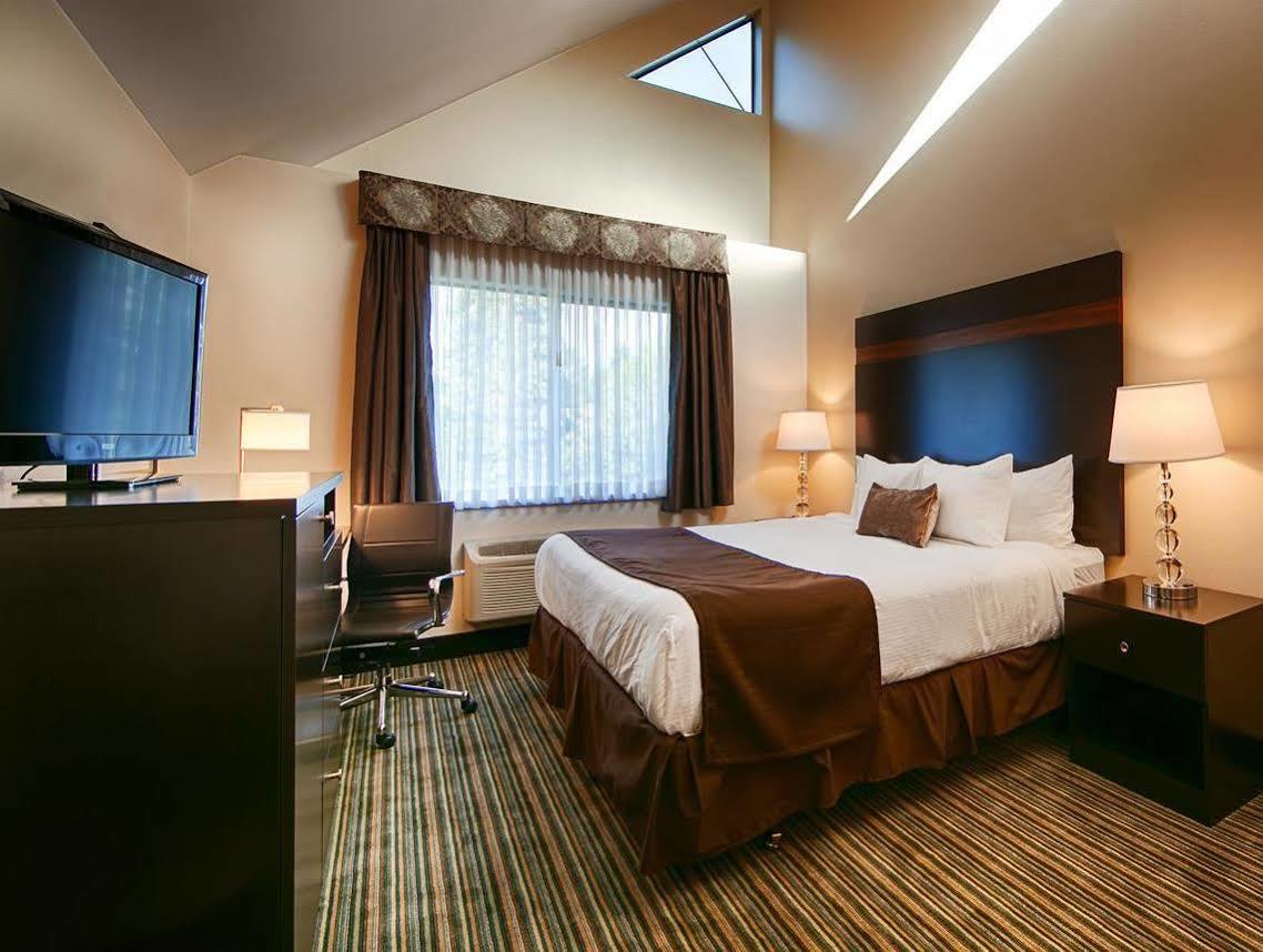 Best Western Alderwood Lynnwood Exterior photo